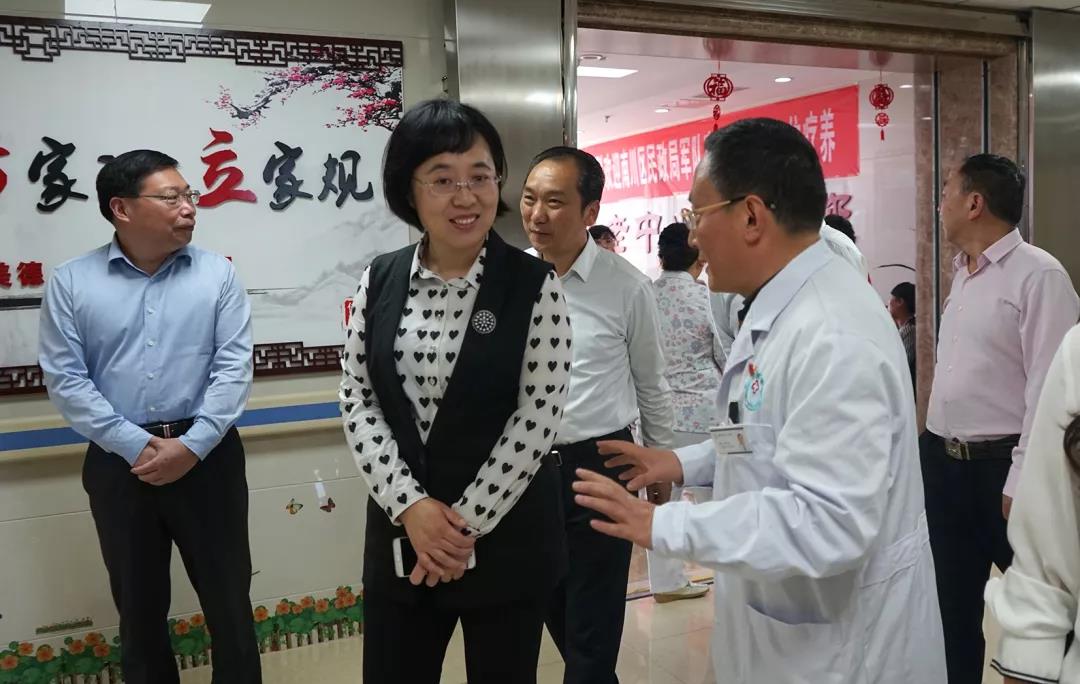 1-200R0163P3O8 royal皇家88·(中国区) - 官方网站