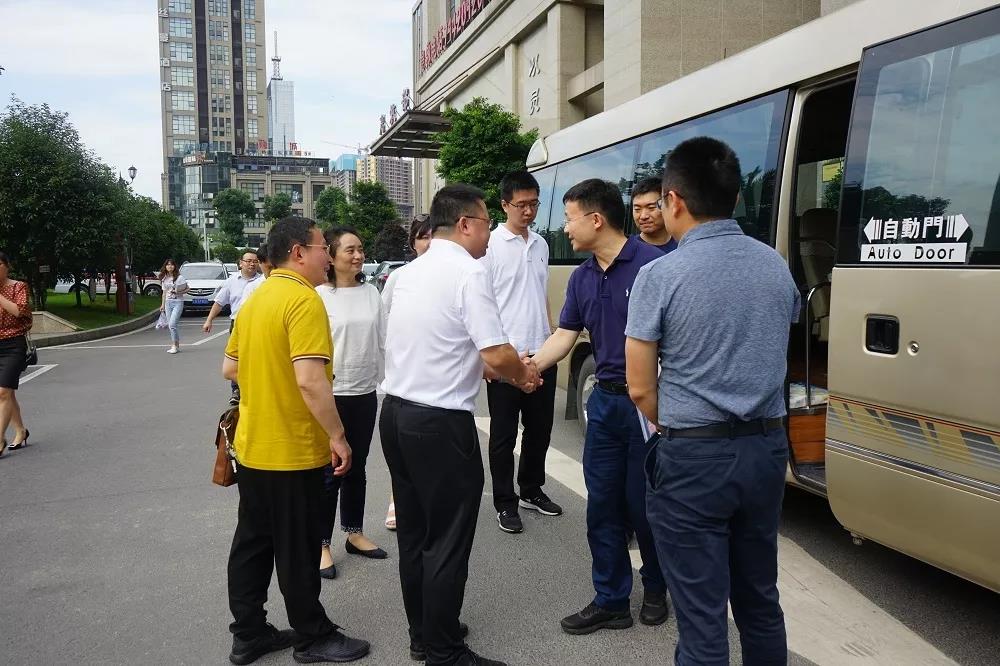 1-200R01A41C55 royal皇家88·(中国区) - 官方网站